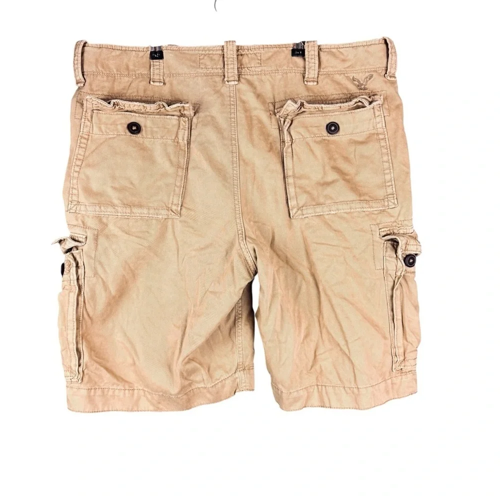 American Eagle Outfitters Classic Length Y2K Cargo Shorts – Sz 38 (Excellent)